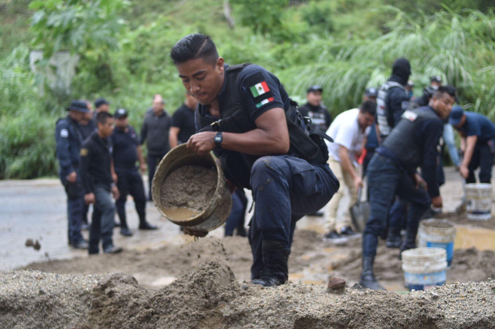 $!Sube a tres los muertos en Nayarit por el paso del huracán Roslyn; además de cuantiosos daños