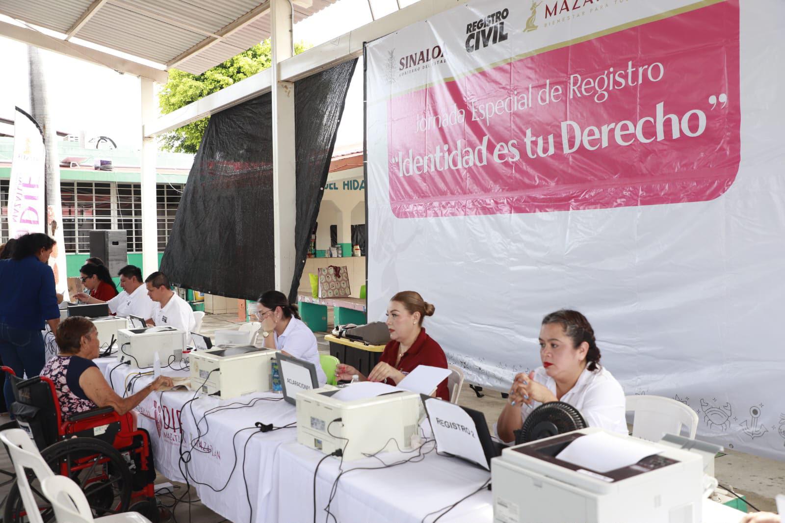 $!Gobierno Municipal, DIF y Registro Civil acercan servicios para garantizar el derecho a la identidad
