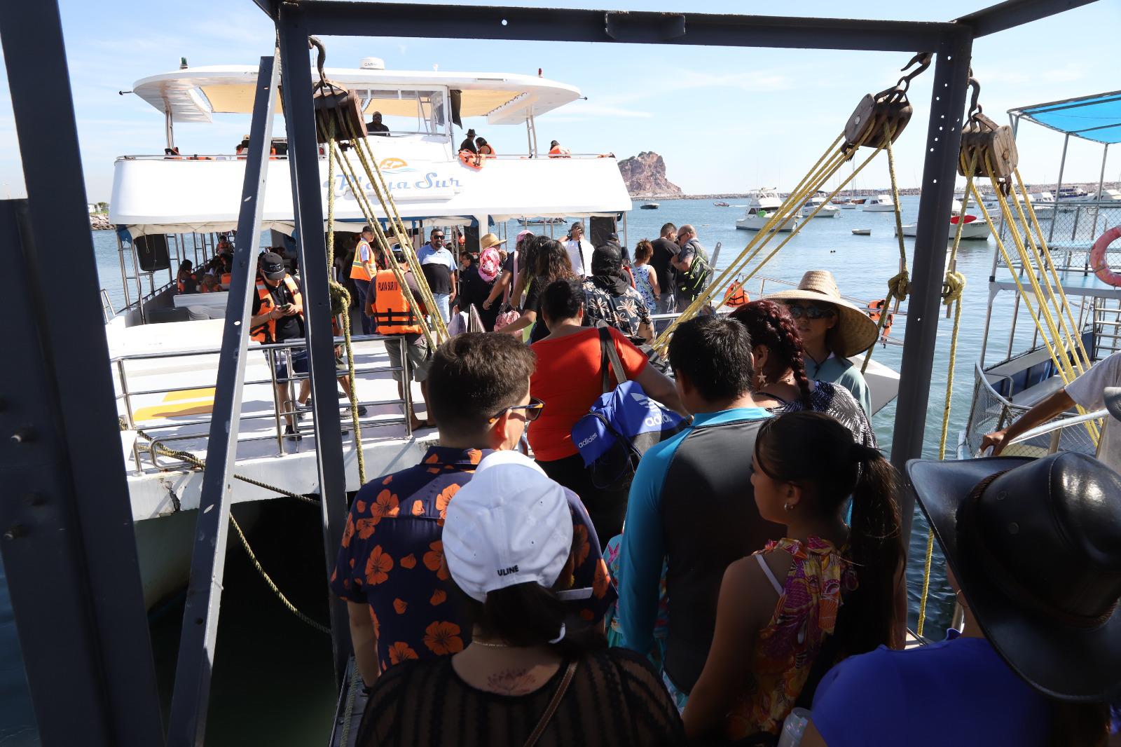 $!Intensifica vigilancia Capitanía de Puerto en catamaranes y servicios náuticos en Mazatlán