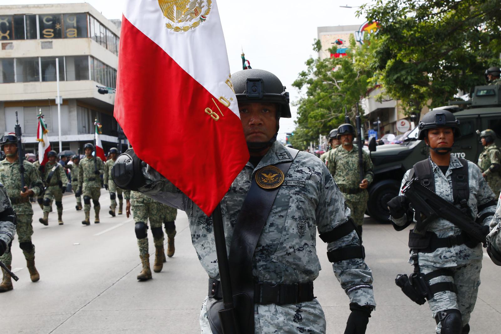 $!Realizan desfile militar en Culiacán por la Independencia de México