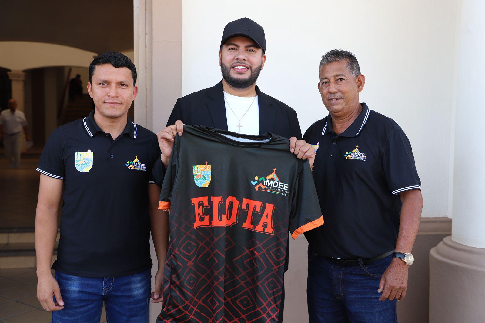 $!Despiden a Selección de Elota que participará en el Estatal Libre Varonil