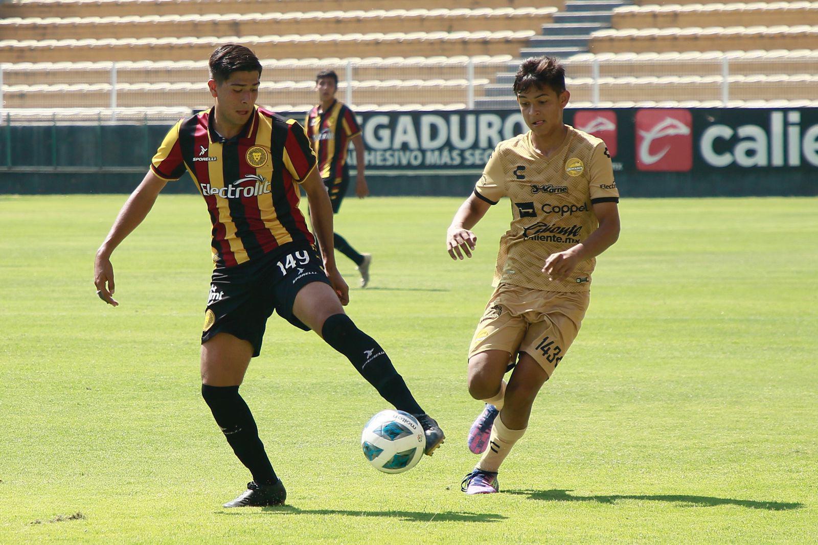 $!Dorados de Sinaloa golea a la UdeG para avanzar a semifinales de la Tercera División