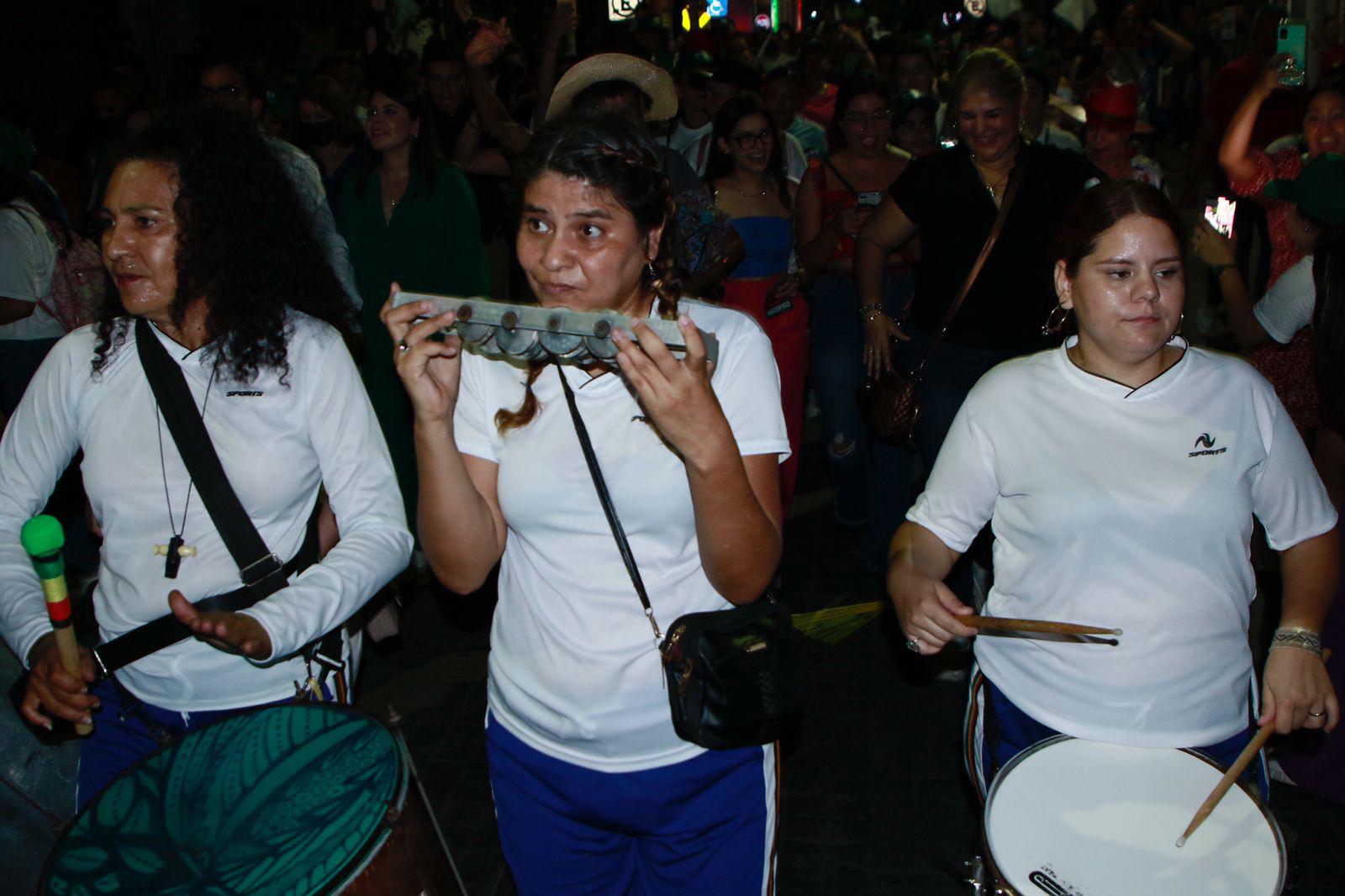 $!¡Viva la Villa de San Miguel! Con callejoneada, celebran los 491 años de Culiacán