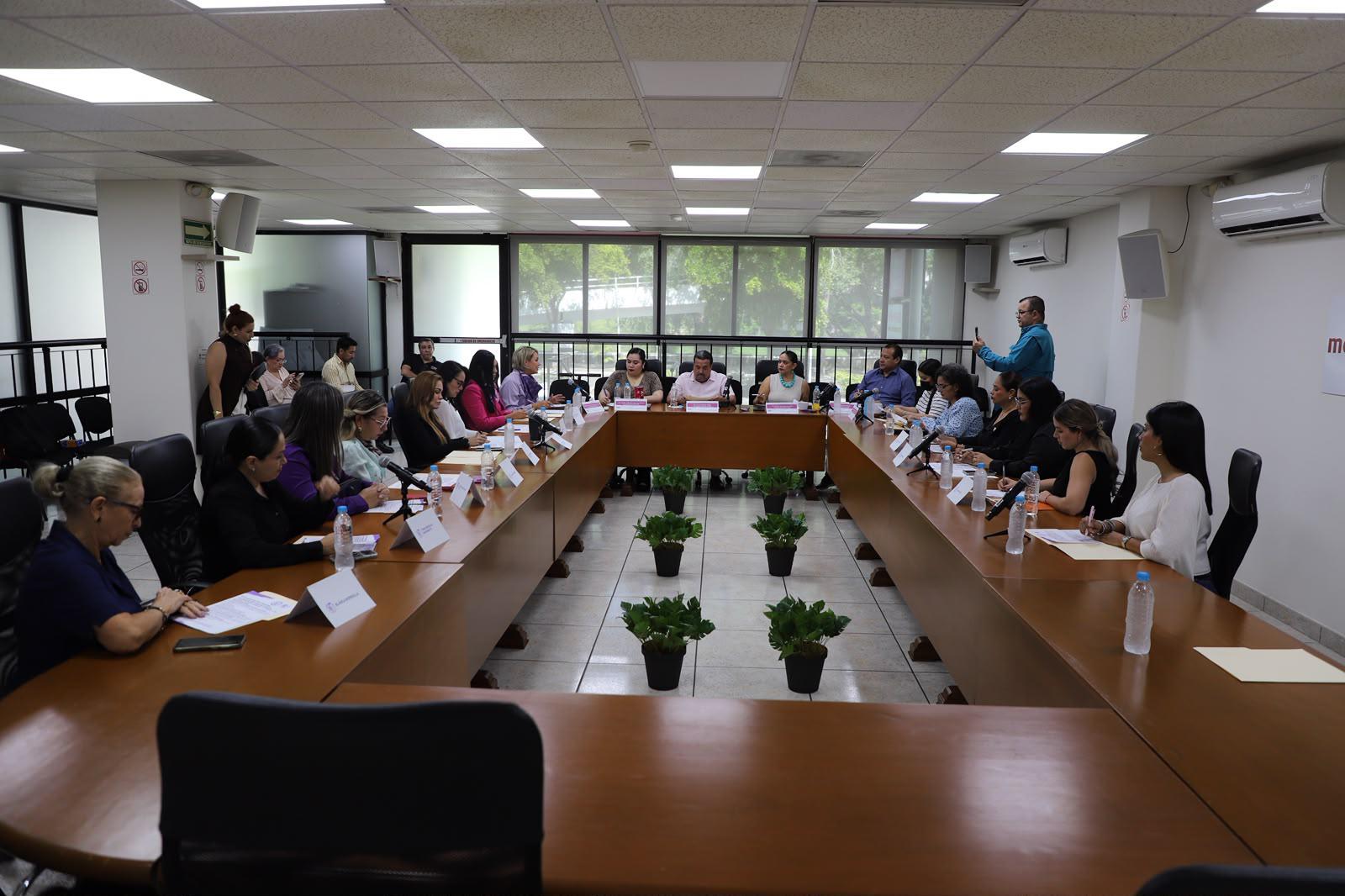 $!Colectiva propone al IEES 10 compromisos para prevenir violencia contra mujeres en elección de 2027
