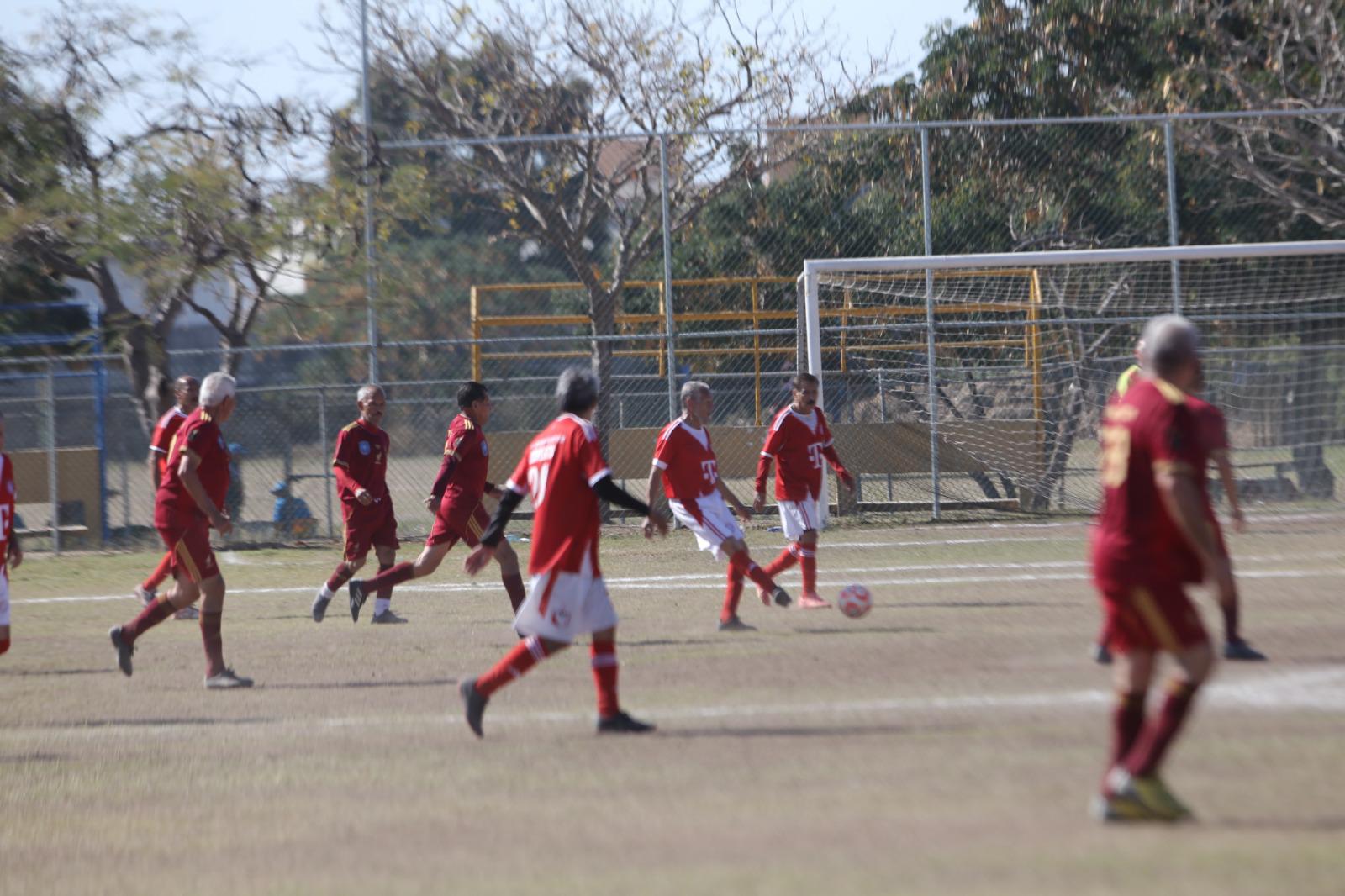 $!Navolato, Monterrey y Los Mochis reinan en el Torneo Nacional de Futbol de la Amistad Mazatlán 2026