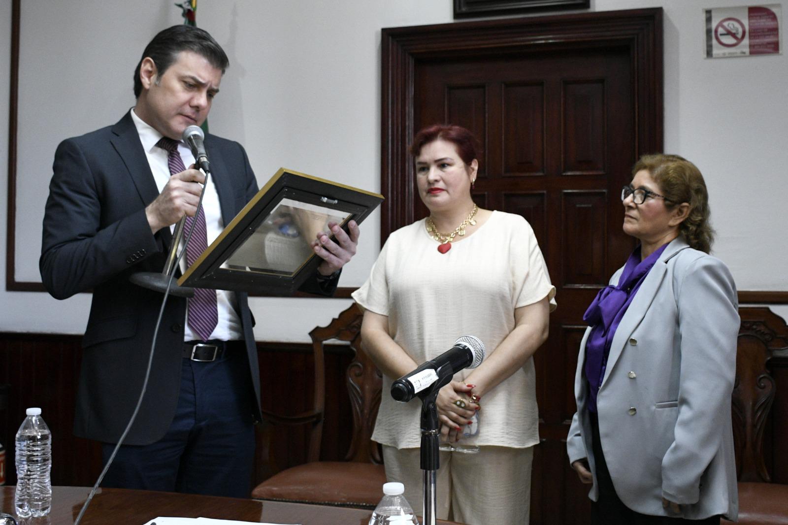 $!Reconocen a Yesenia Rojo Carrizosa con el Premio Mujer Culiacanense 2025