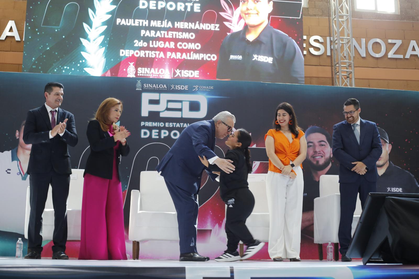 $!Reconocen a Luis Carlos López y Aarón Ibarra con el Premio Estatal del Deporte 2025