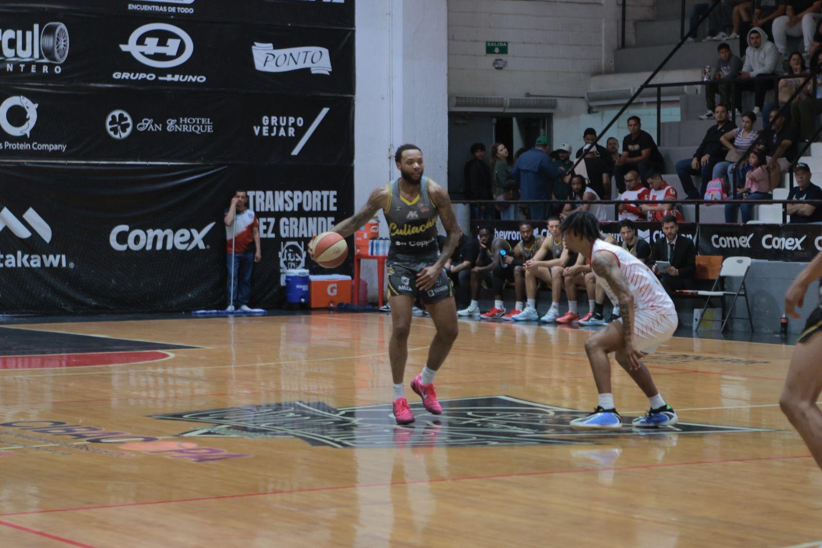 $!Ostioneros hunden a Caballeros; Culiacán suma su décima derrota