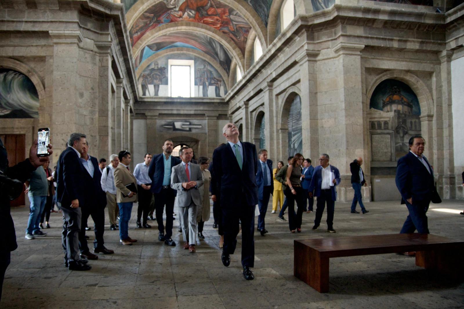 $!Hay que producir más comida con menos agua: Julio Berdegué