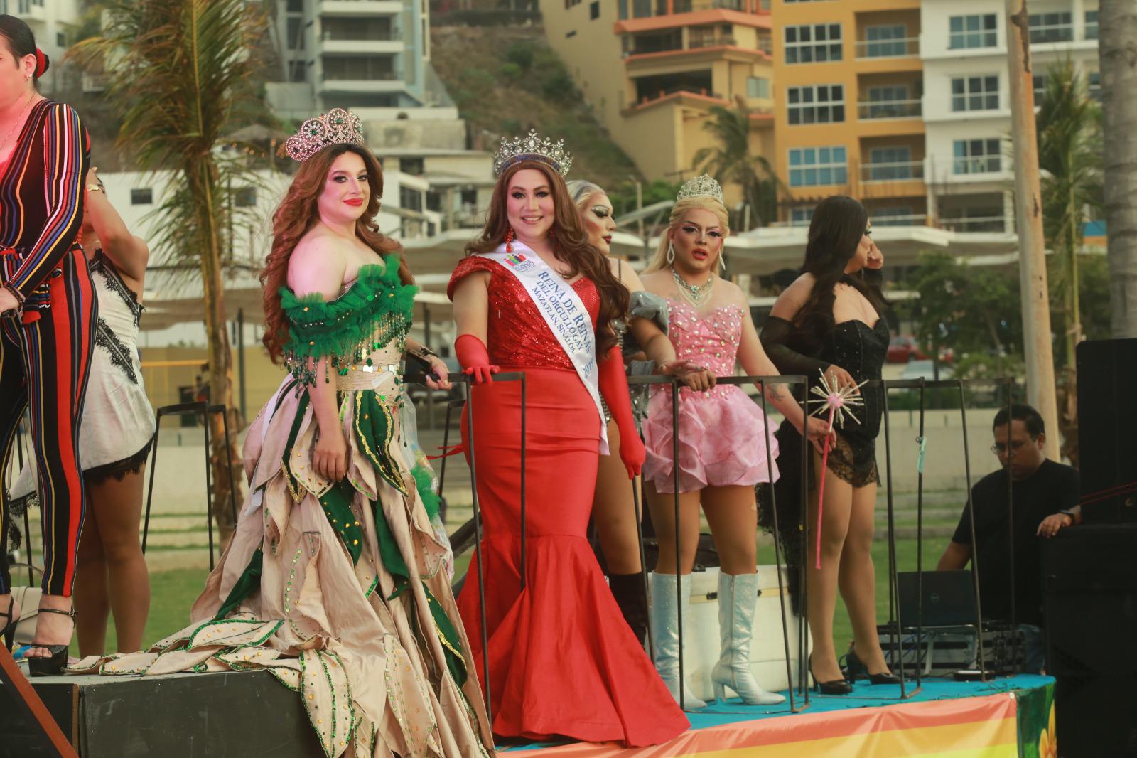 $!Marcha del Orgullo pinta de colores el Malecón de Mazatlán por la igualdad y la diversidad