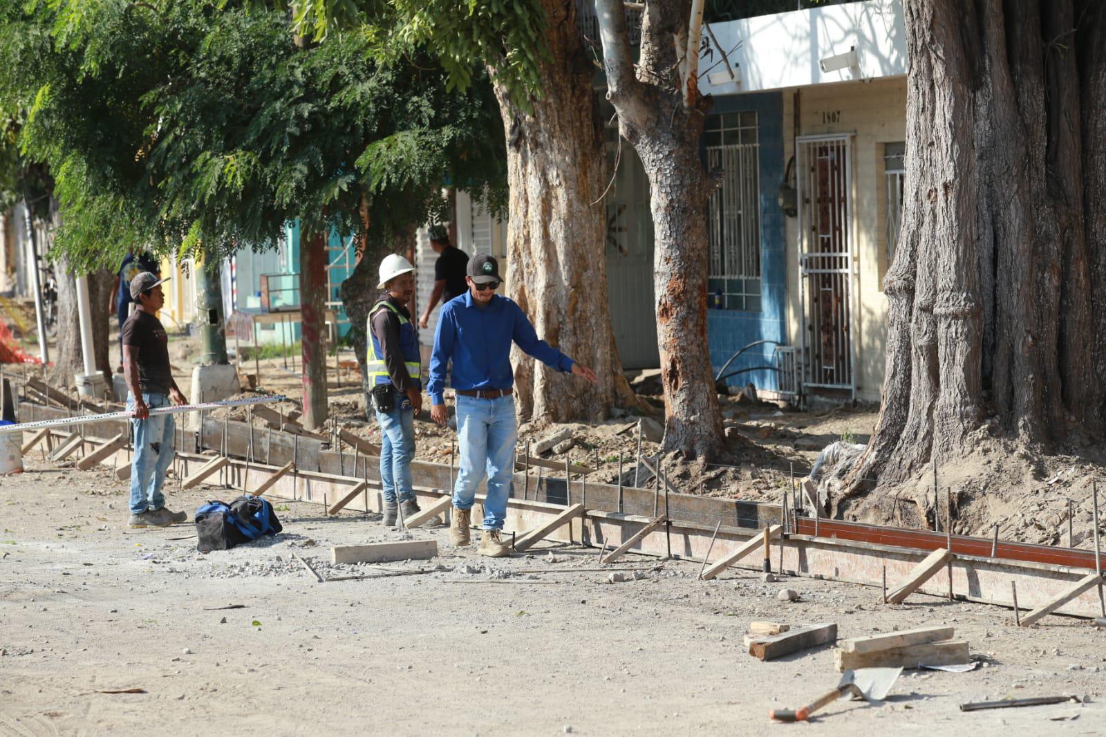 $!Deja Gobierno de ‘El Químico’ millonarios adeudos con constructuras; no hay dinero para terminar la rehabilitación de la Emilio Barragán