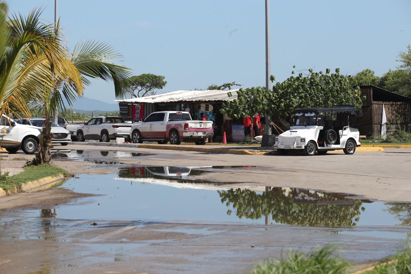 $!Recibe zona de Cerritos, en Mazatlán, descargas de aguas residuales
