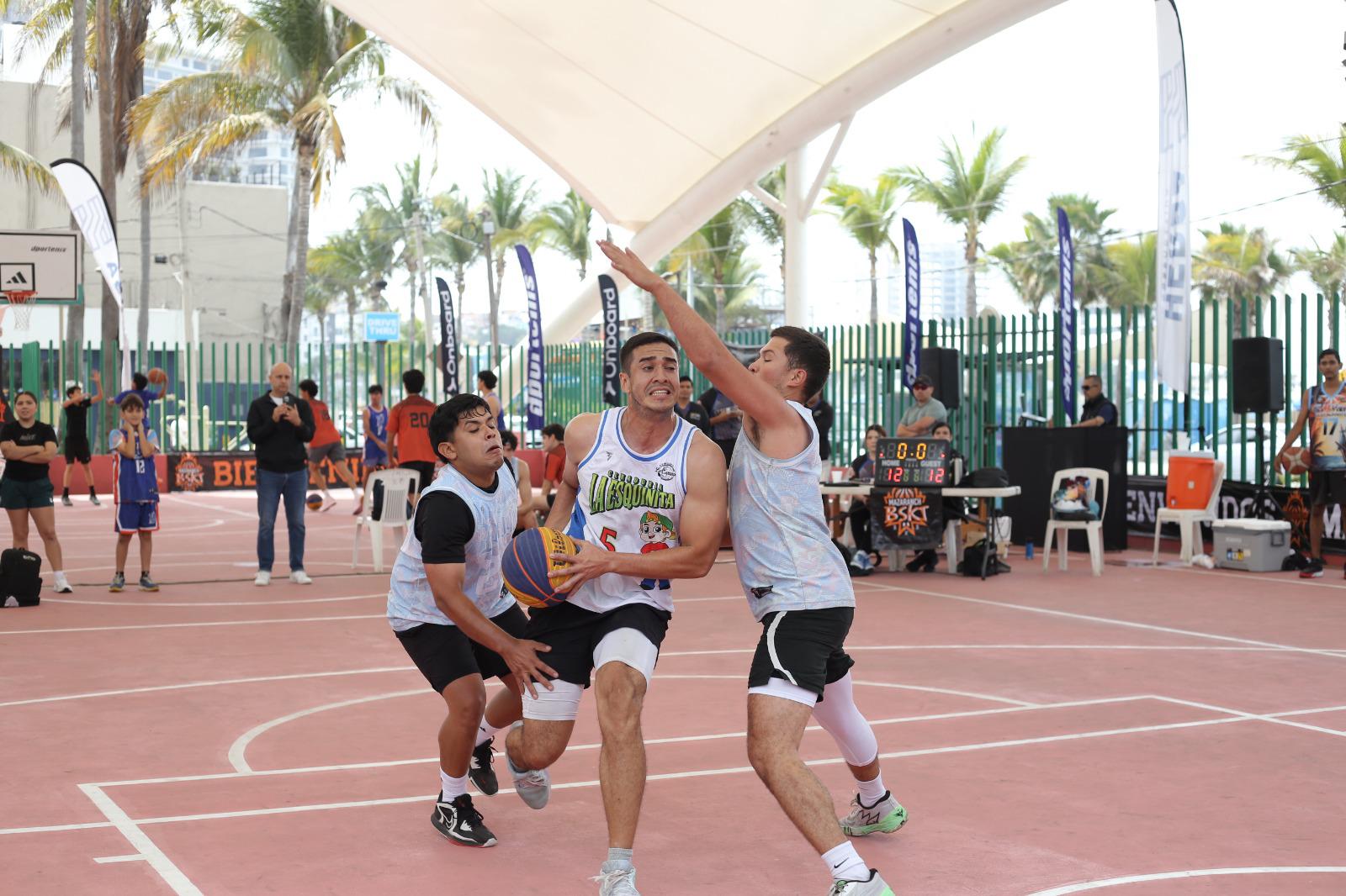 $!El Velero encabeza su categoría en Mazaranch Basketball