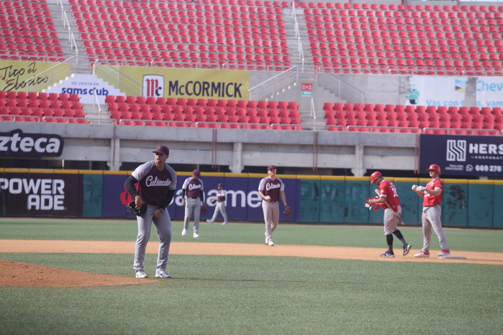 $!Tomateros le da la vuelta a Venados en el puerto
