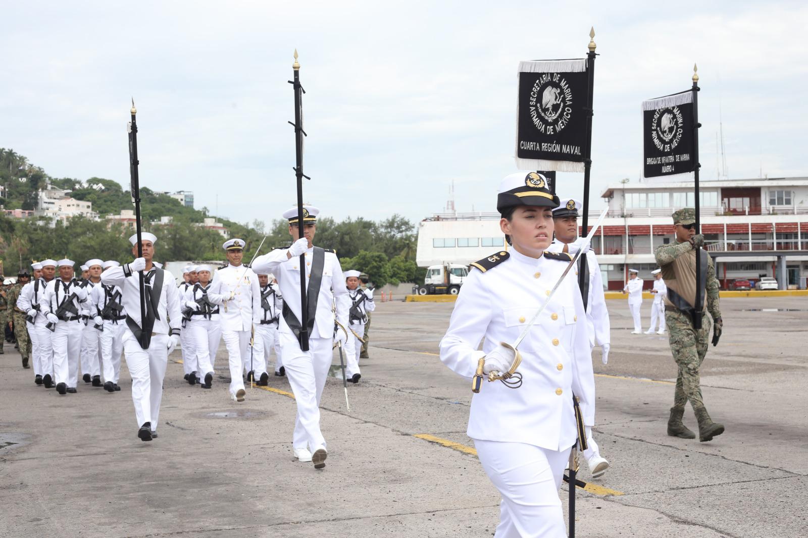 $!Realizan ensayo para desfile del 16 de septiembre en Mazatlán