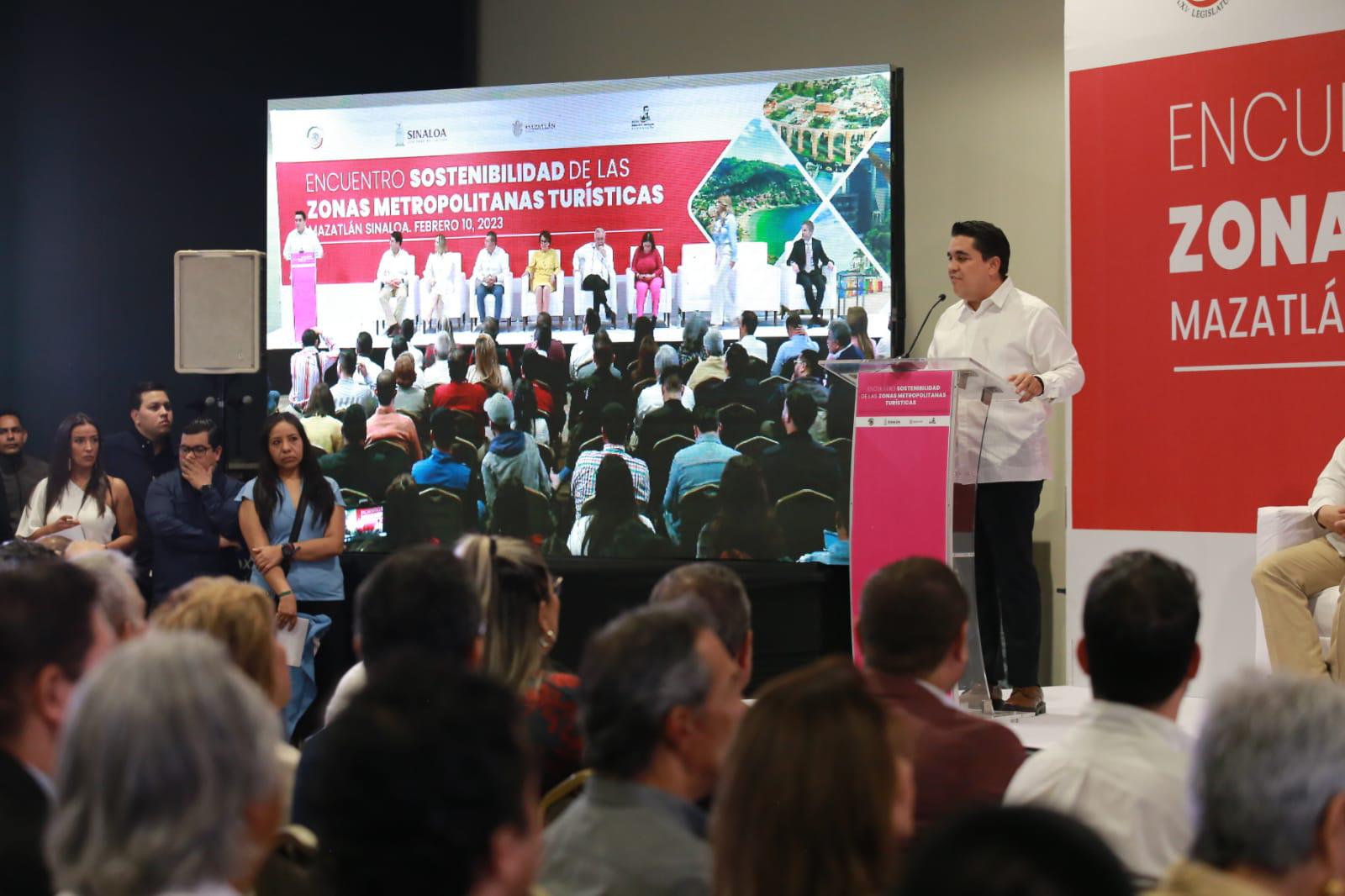 $!Presentan Mazatlán y Culiacán brecha de ingresos por arriba de la media nacional: Patricia Mercado