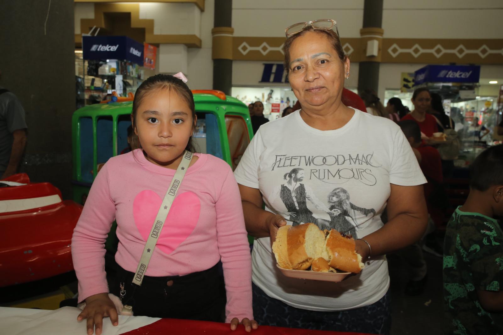 $!Brítany y María Dolores.