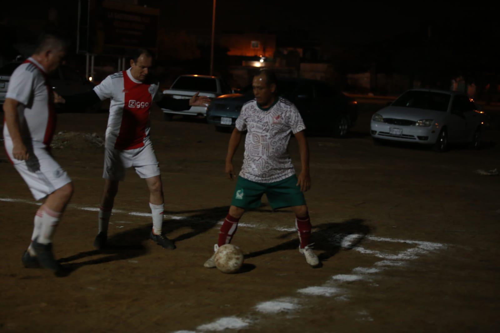 $!Médica de la Ciudad suma primera victoria en Futbol Golden Máster