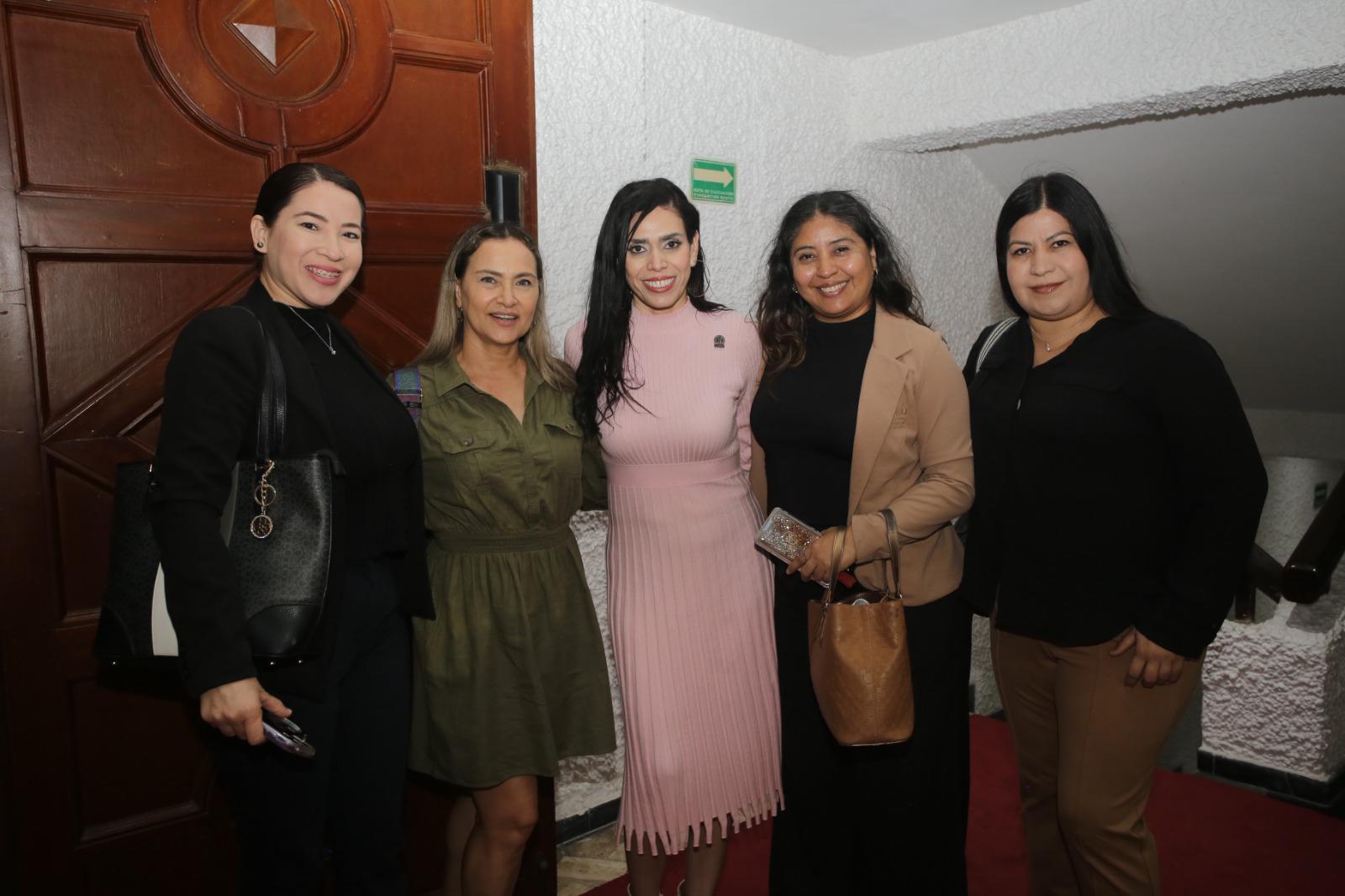 $!Anabel Mendoza, Aida Guerrero, Marielos Arce, Lorena Balbuena y Rosa María Ruiz.