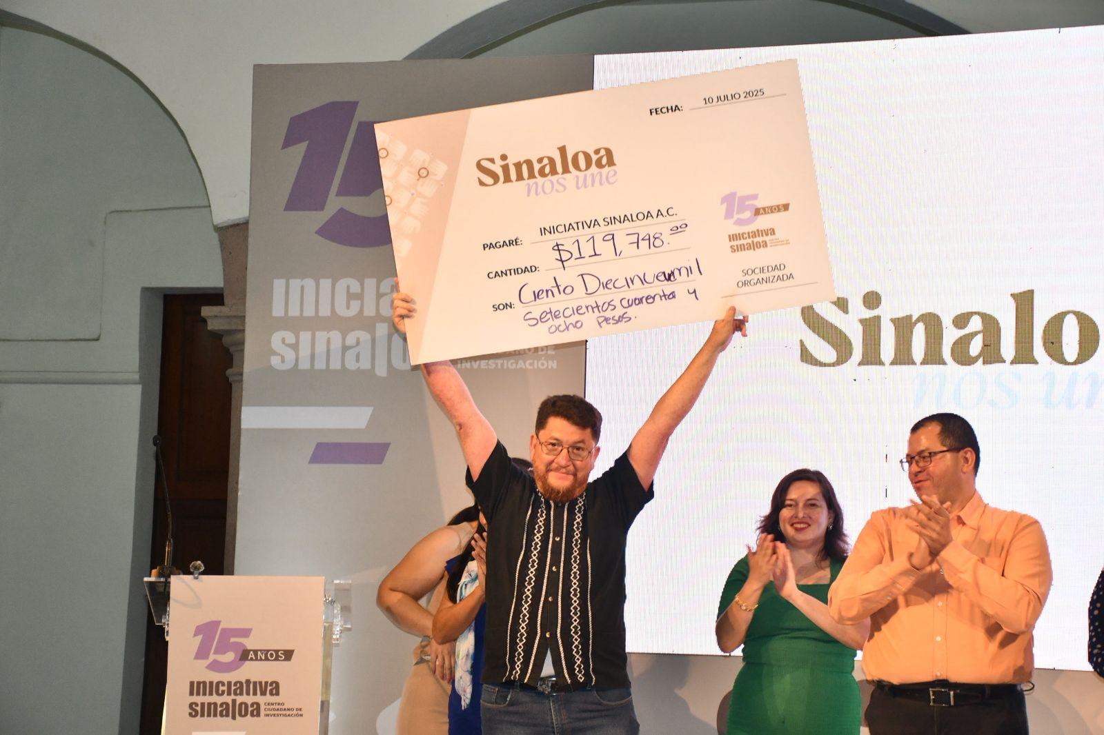 $!Iniciativa Sinaloa celebra 15 años de lucha por la rendición de cuentas