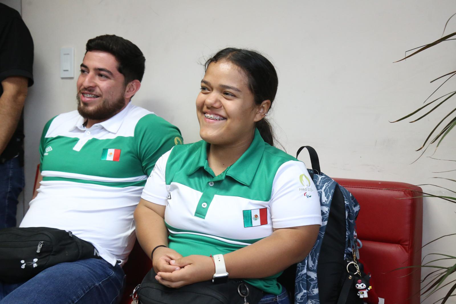 $!Regresan a Sinaloa los paratletas que brillaron en el Grand Prix de París