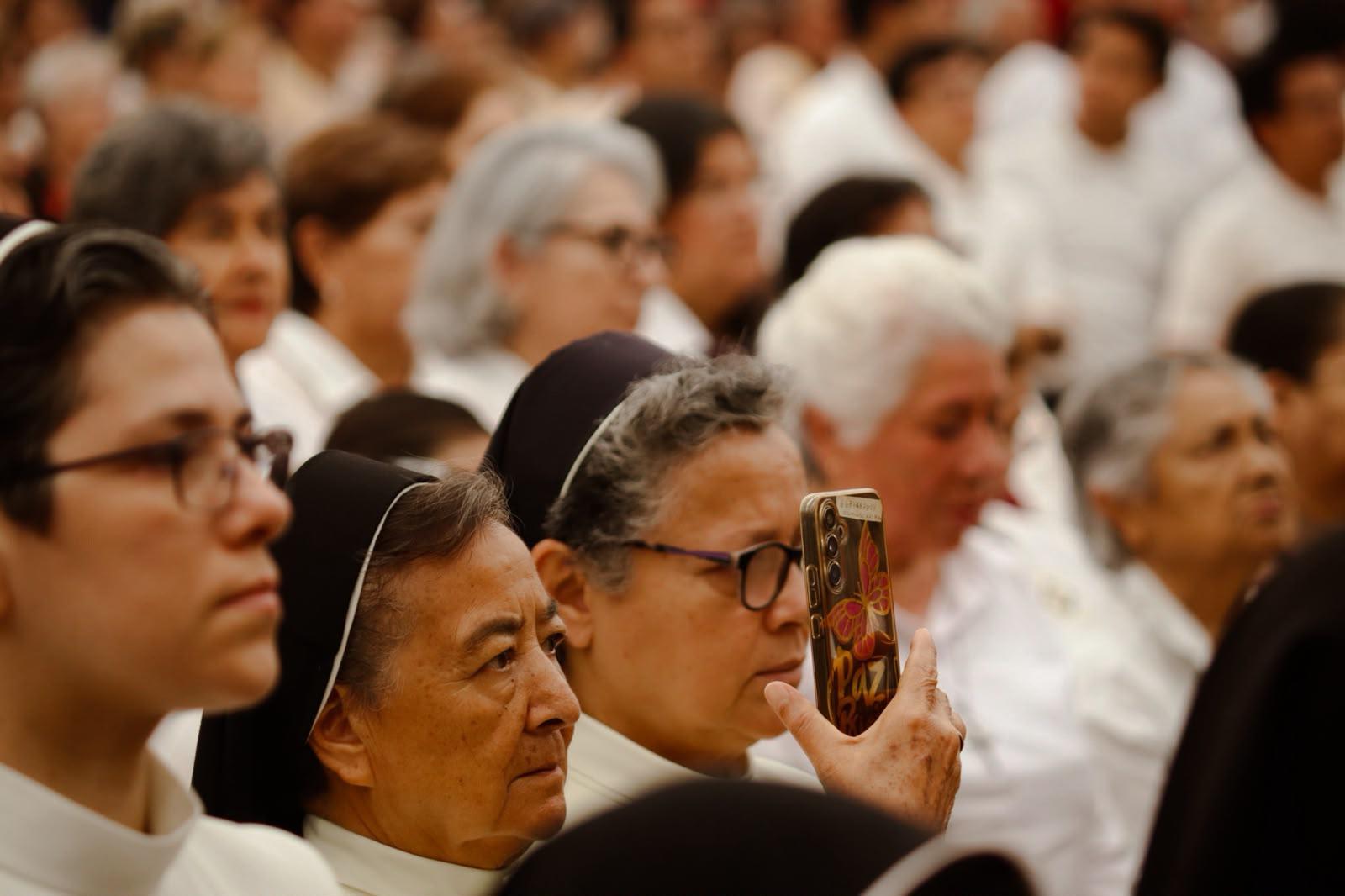 $!Llama Nuncio Apostólico a reconstruir el tejido social en Sinaloa; ‘a pesar de todo.. siguen trabajando a favor de la paz’