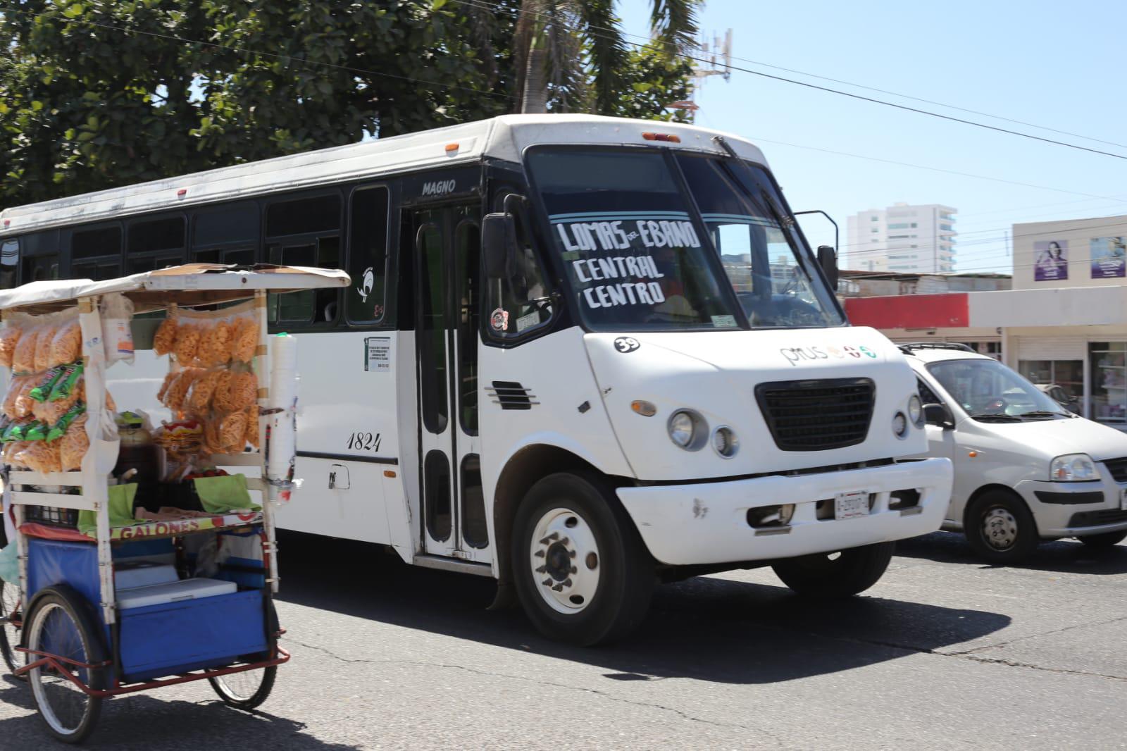 $!Vialidad busca normalizar turno nocturno de transporte urbano en Mazatlán