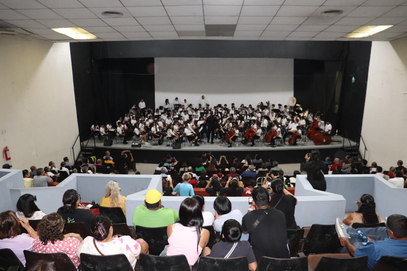 $!Una nutrida asistencia tuvo el evento.