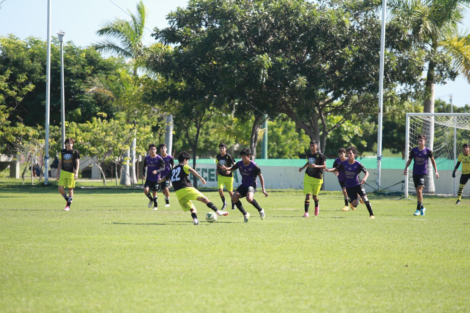 $!Mazatlán FC no suelta el liderato de la Regional Juvenil de Futbol