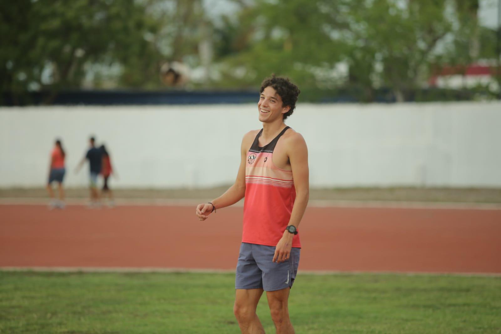 $!Sinaloense Gerónimo Páez peleará por el oro en el Mundial de Atletismo, en Colombia