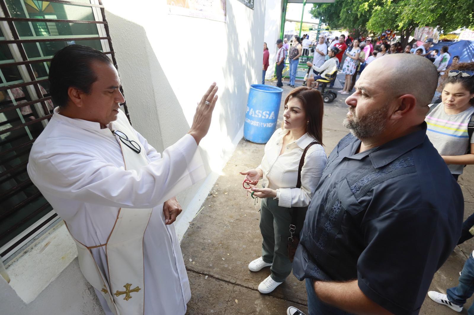 $!Sinaloenses agradecen a San Judas Tadeo por milagros concedidos
