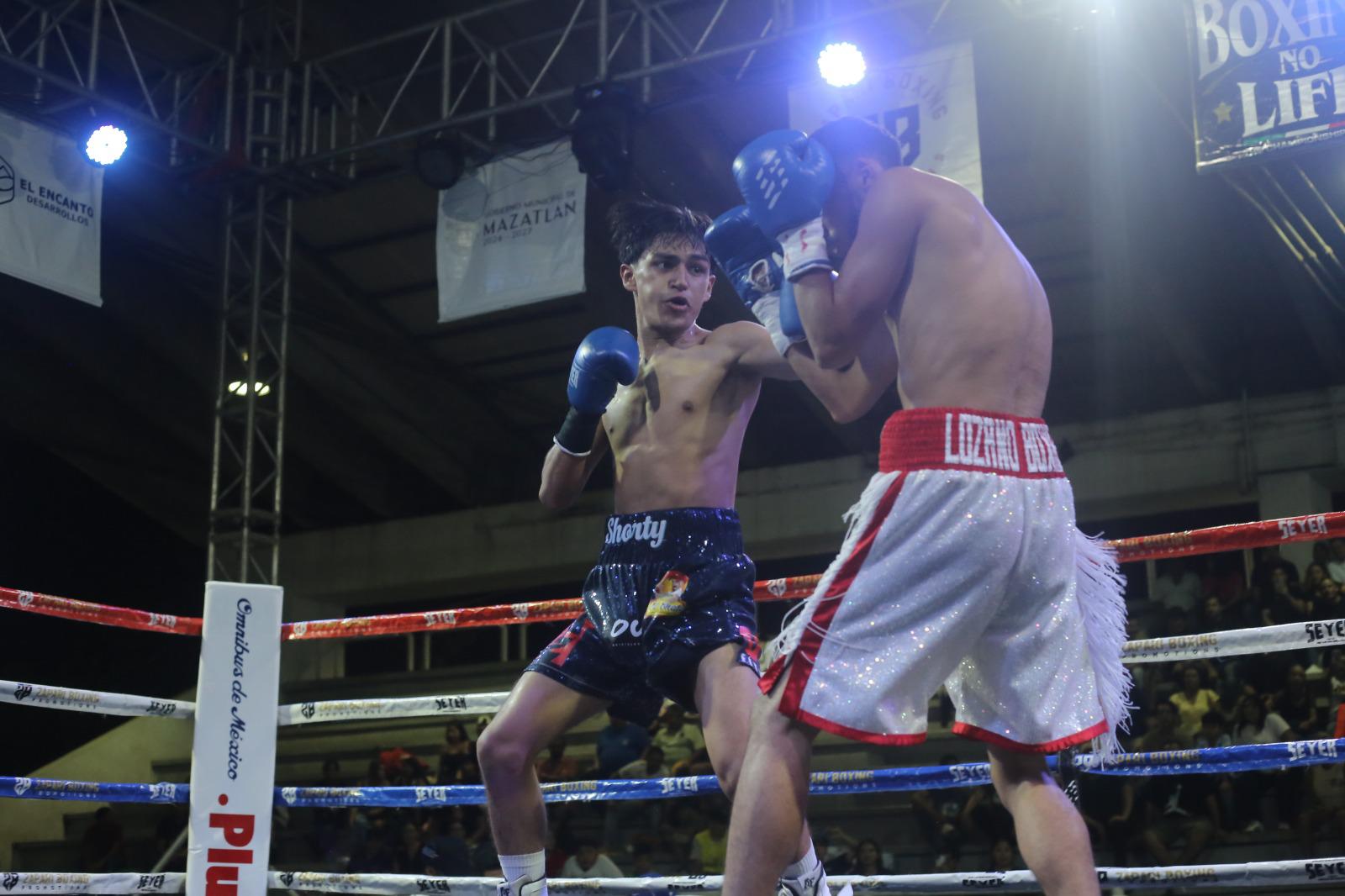 $!Vibra cancha Germán Evers con ‘Guerra en el Ring’