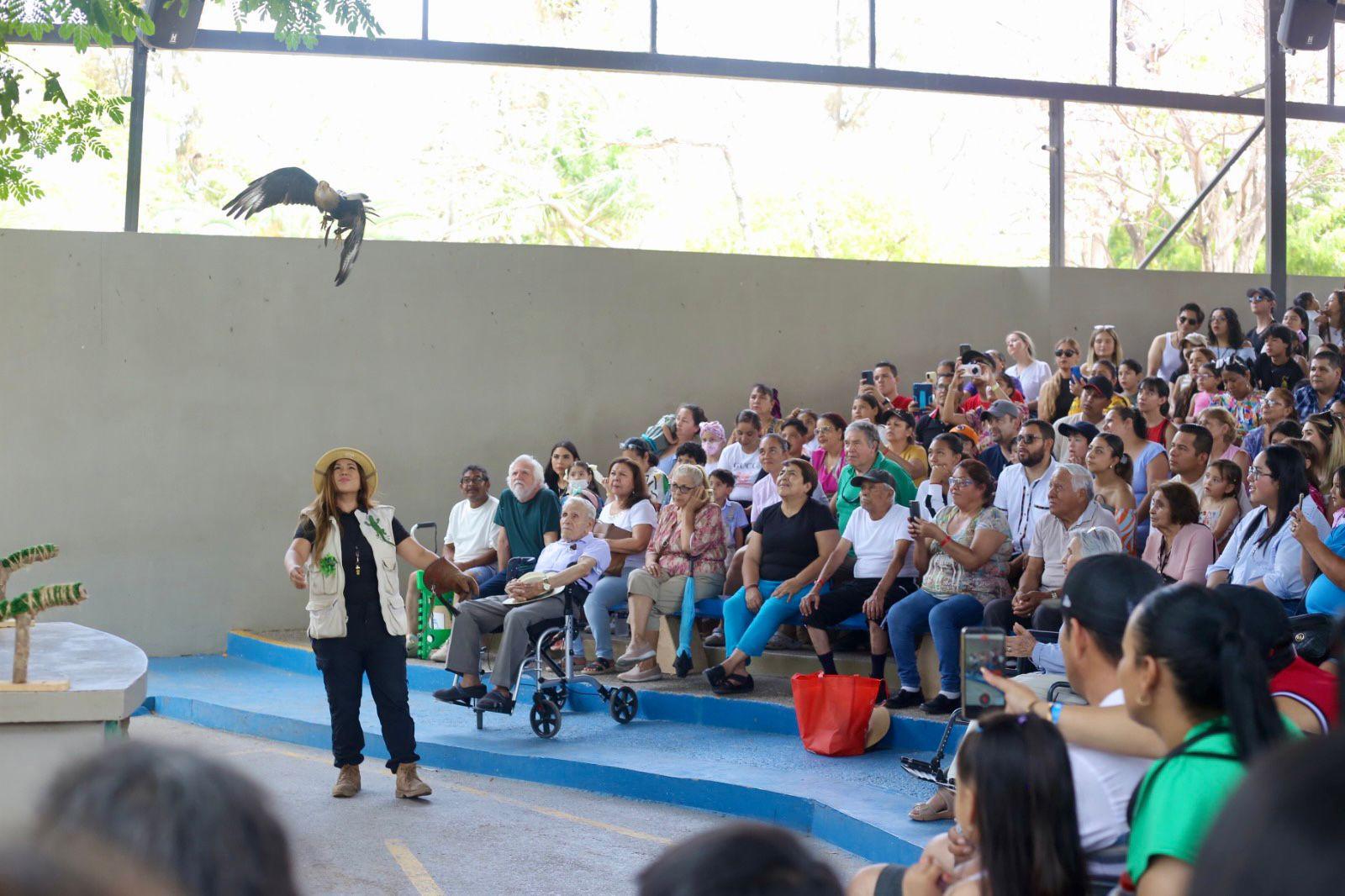 $!Hijos de trabajadores de Noroeste celebran el Día del Niño con una ‘exploración’ en el Gran Acuario de Mazatlán
