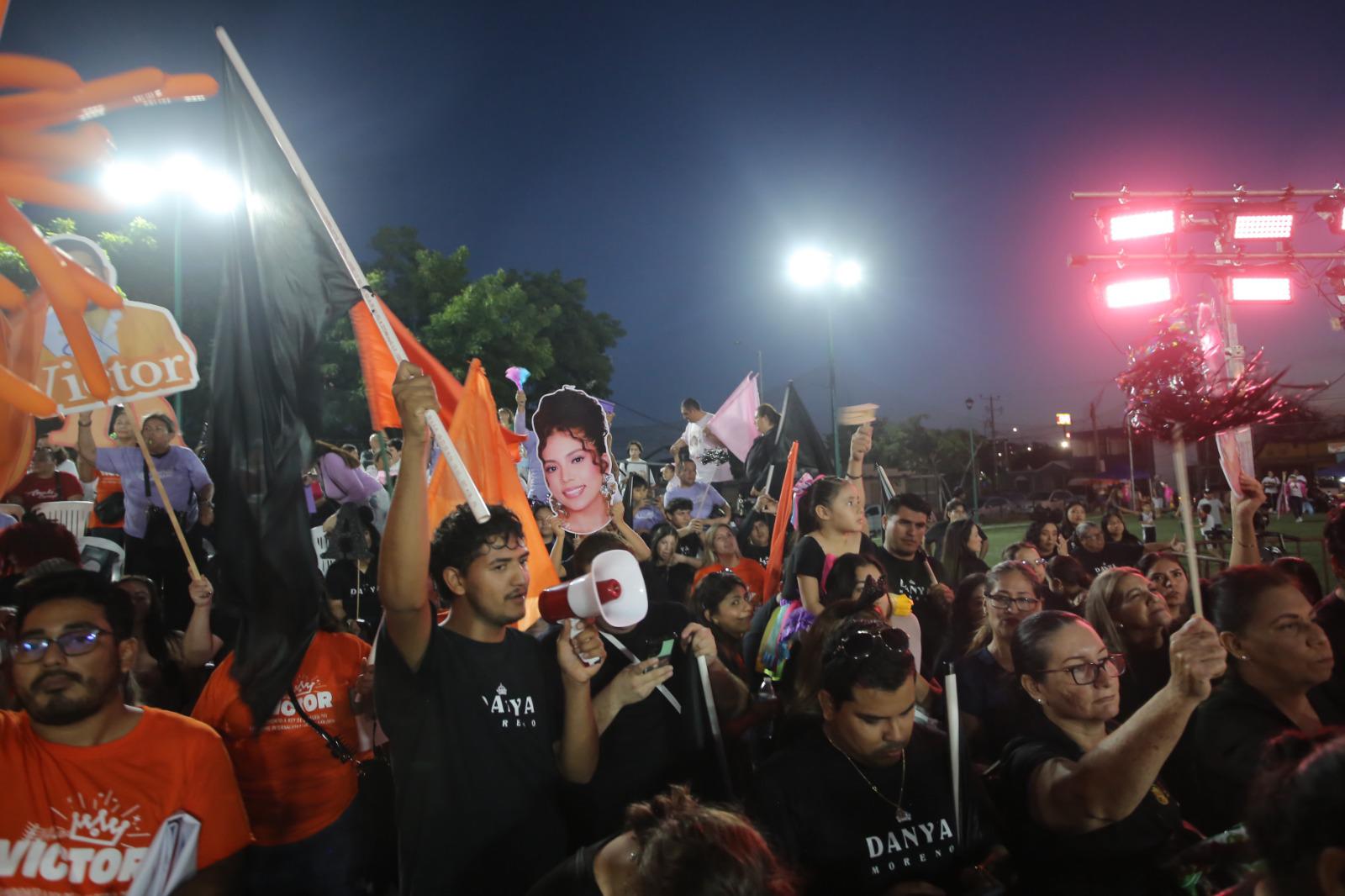 $!Eileen Cruz y Guillermo Orrante toman ventaja en el primer cómputo del Carnaval de Mazatlán 2026
