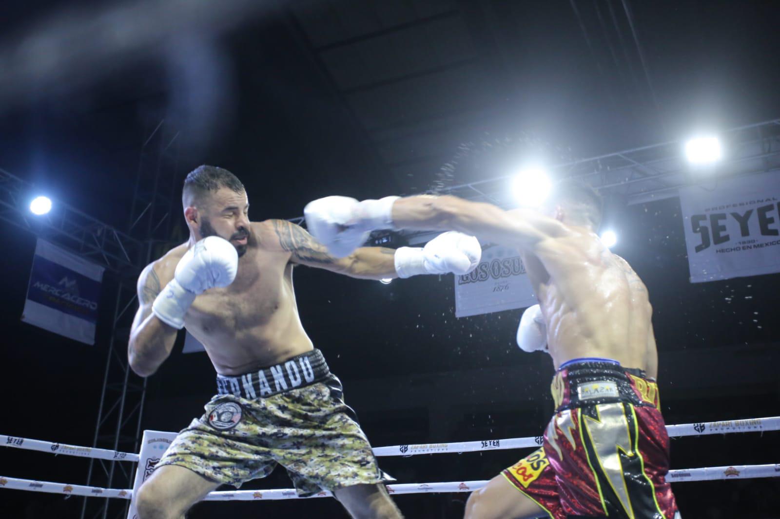 $!‘Veneno’ Aréchiga mantiene el invicto en pelea estelar de función ‘Rumbo a la Gloria’