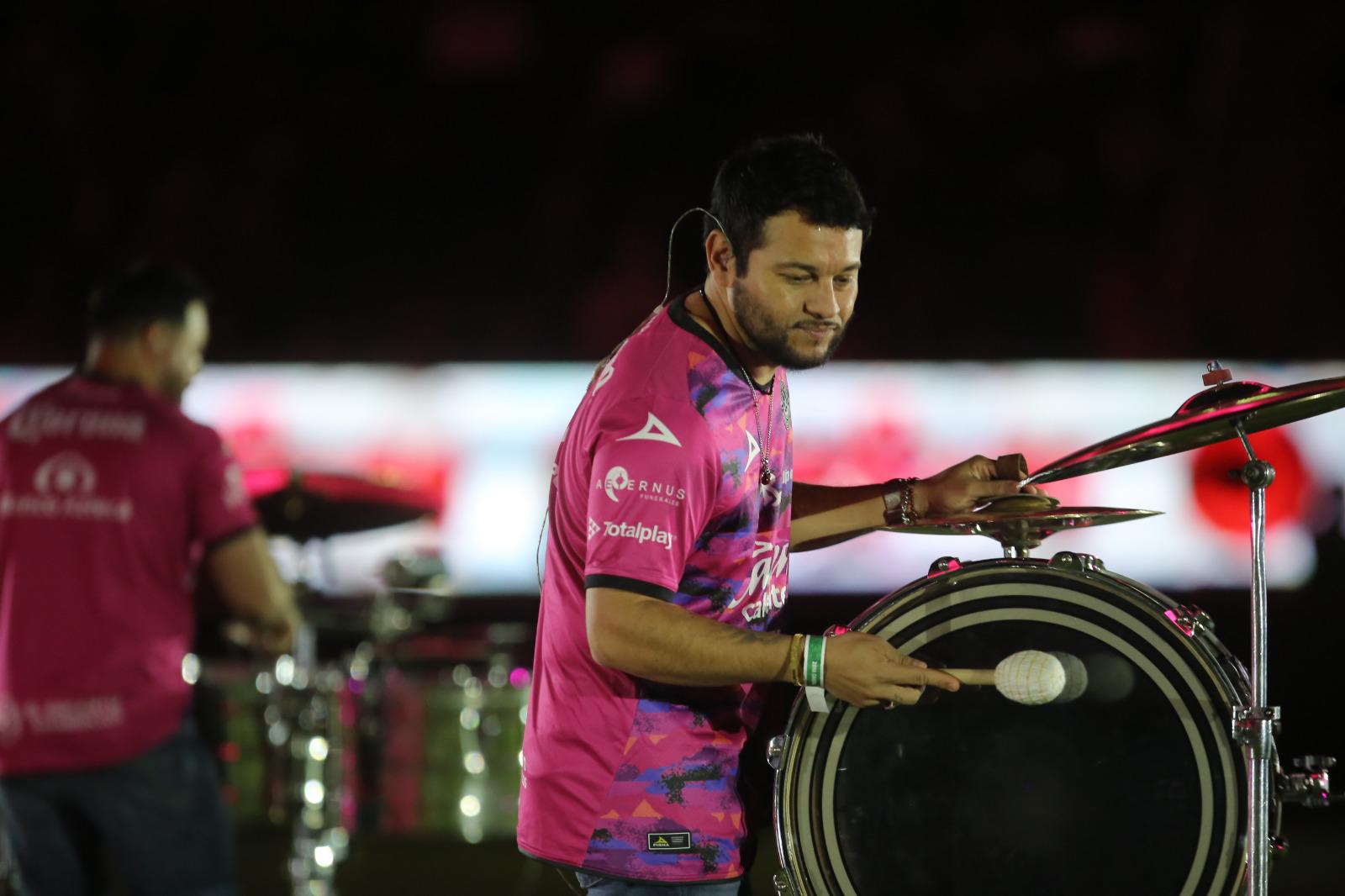 $!Ameniza Banda El Recodo con show de medio tiempo en El Encanto