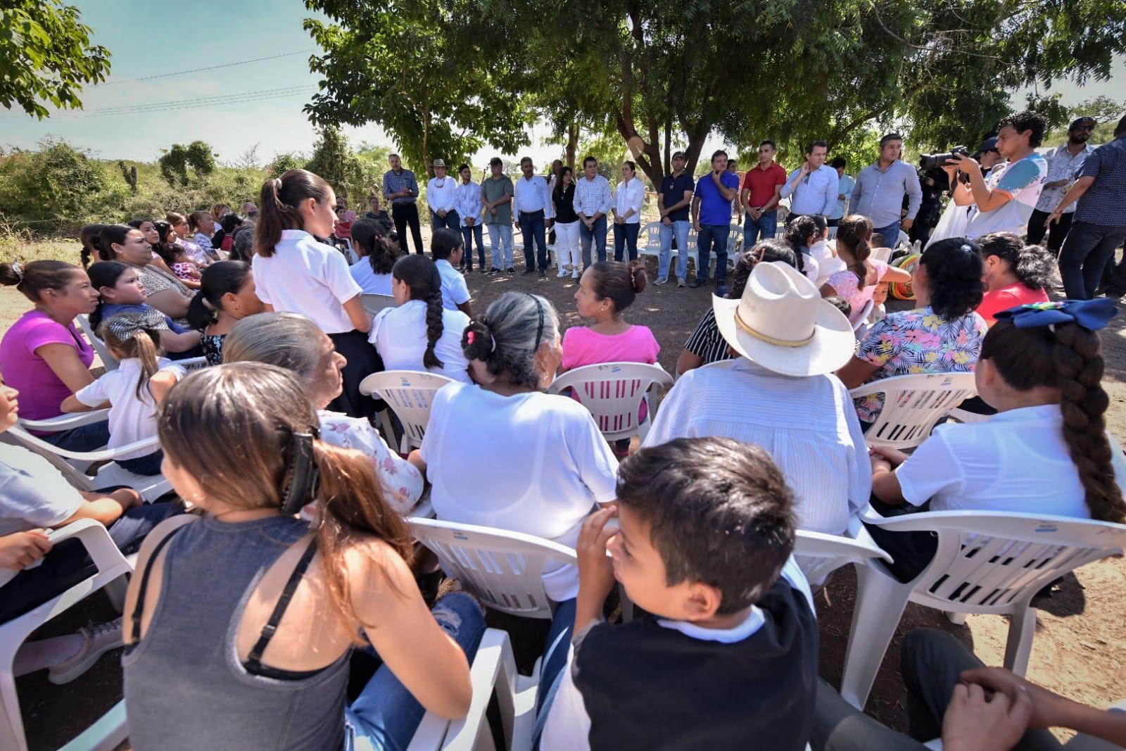 $!Extiende Alcalde de Mazatlán agenda a zona rural; visita comunidades de El Recreo y Camacho