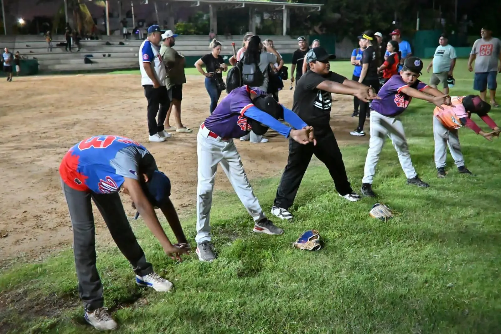 $!Selección Mazatlán de Softbol Juvenil Menor, lista para la etapa estatal