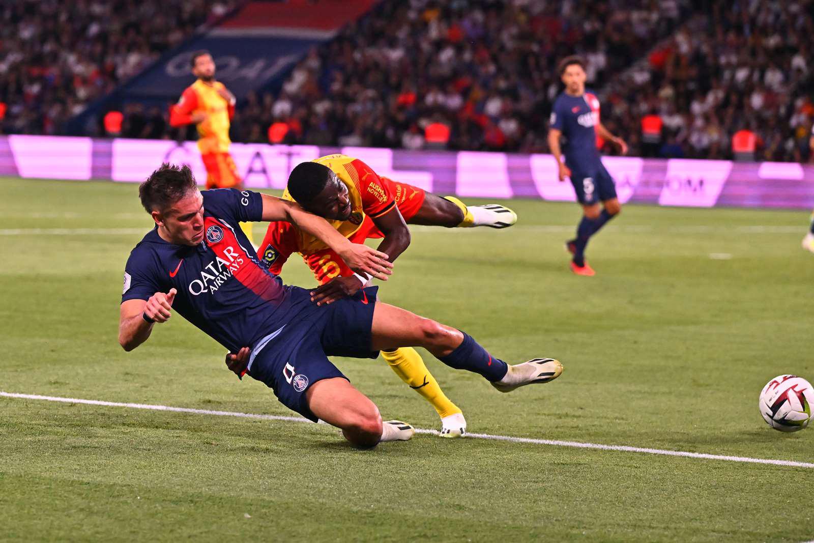 $!Doblete de Mbappé da al PSG su primer triunfo de la temporada