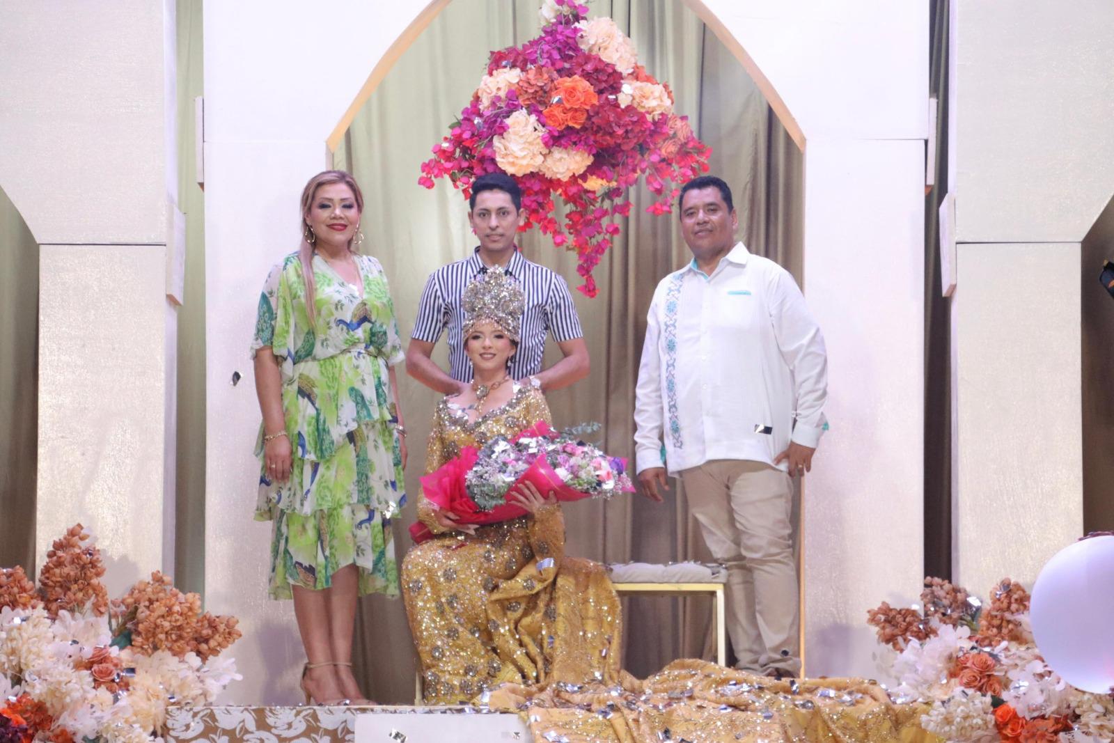 $!Coronan a Danna Camila I como Reina de los Juegos Florales en Rosario