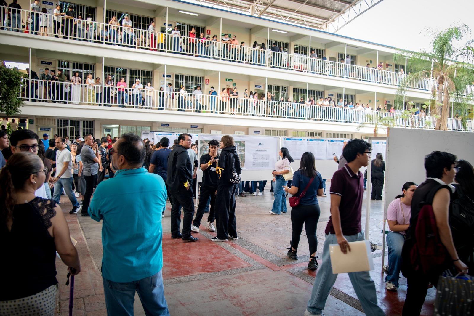 $!UAS aplica examen de admisión a 50 mil aspirantes; mantendrá cobertura universal, asegura