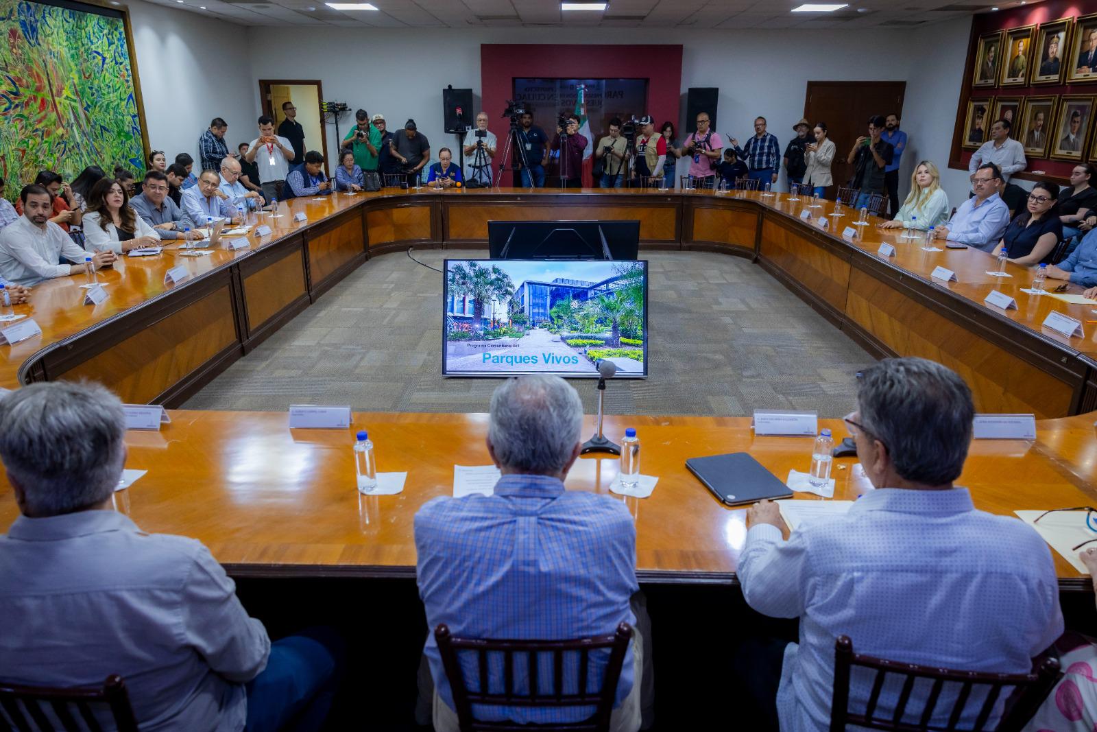 $!Lanzan Parques Vivos en Culiacán; Gobierno, empresarios y vecinos invertirán en rescate de espacios públicos