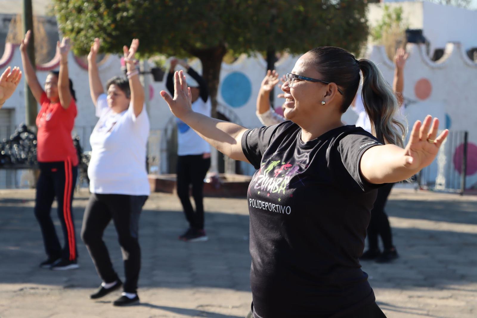 $!Imparten máster class de zumba en El Rosario