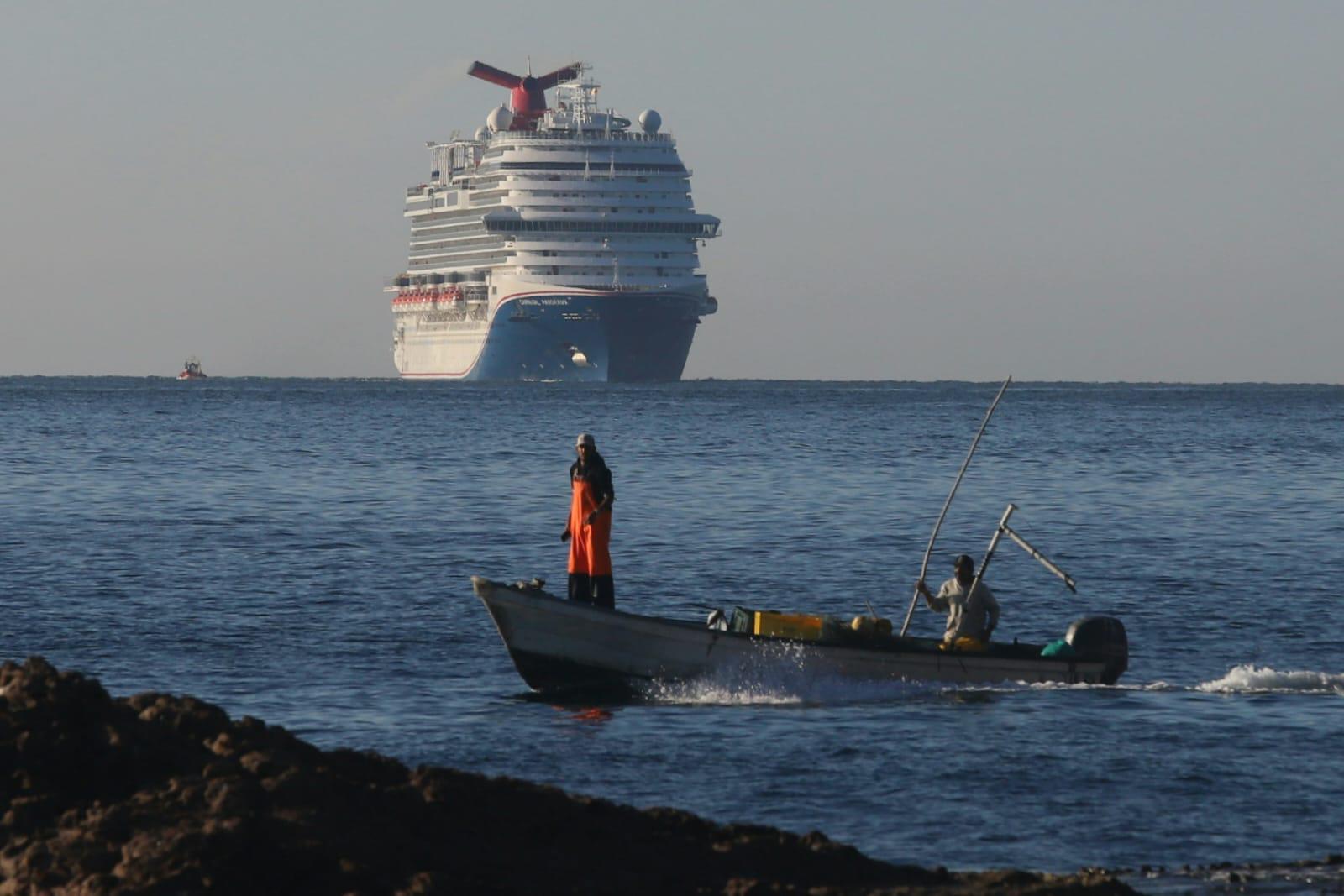 $!Llega a Mazatlán el Carnival Panorama con más de 5 mil cruceristas