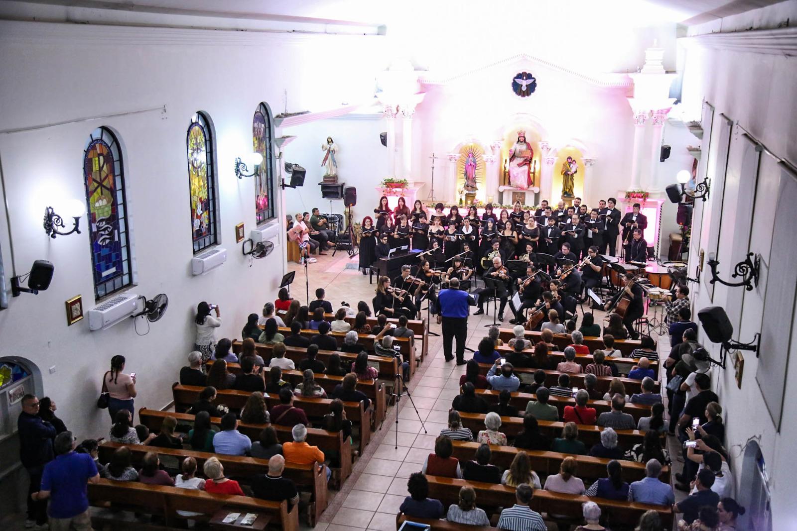 $!El concierto se llevó a cabo en el templo de Cristo Rey.