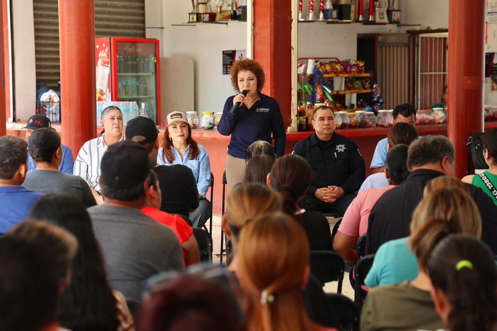$!Gobierno de Sinaloa refuerza atención a familias desplazadas por la violencia de Culiacán y Badiraguato