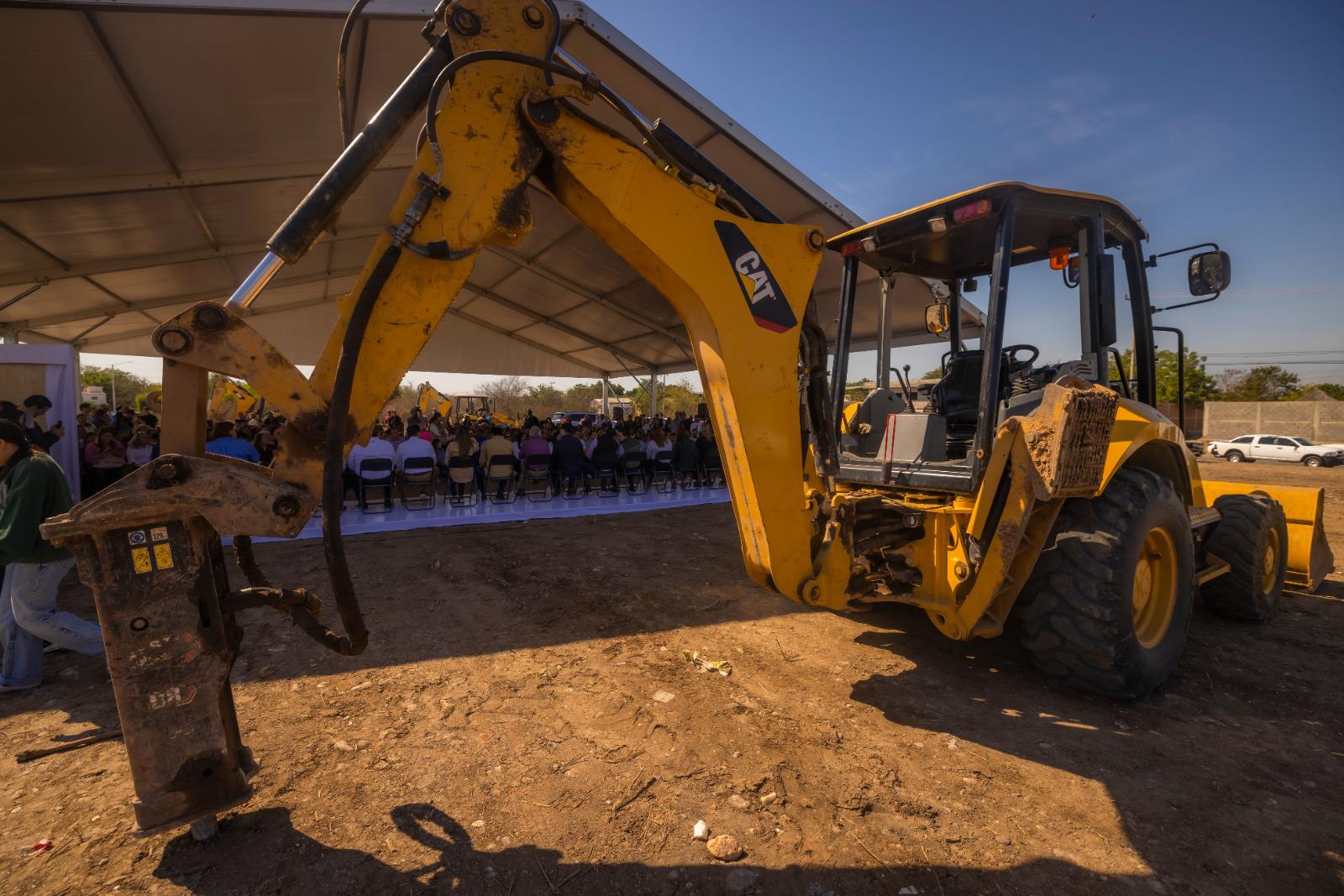 $!Dan banderazo a la construcción de planta potabilizadora en Culiacán