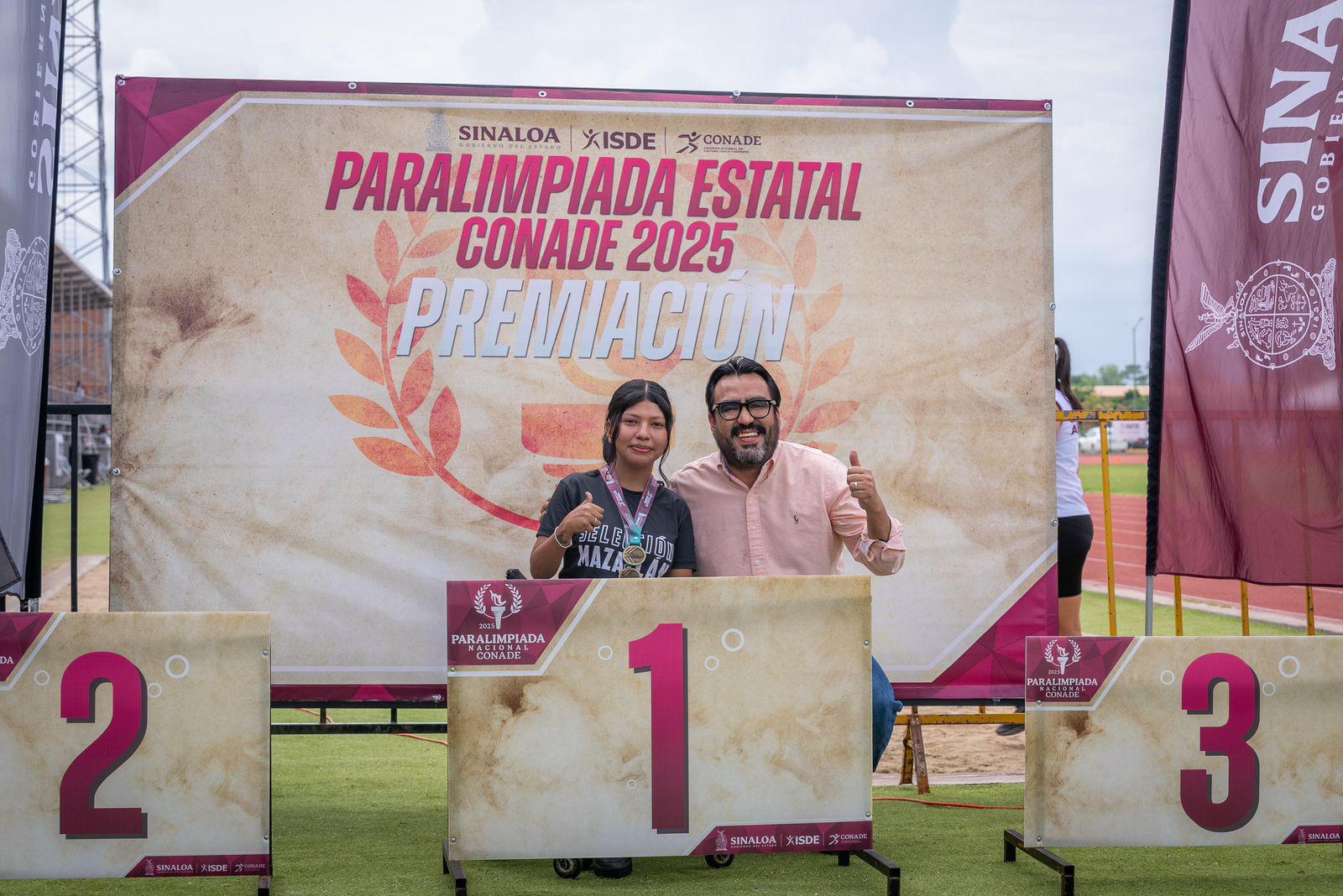 $!Entrega Alcalde de Culiacán medallas de la Paralimpiada Estatal Conade 2025