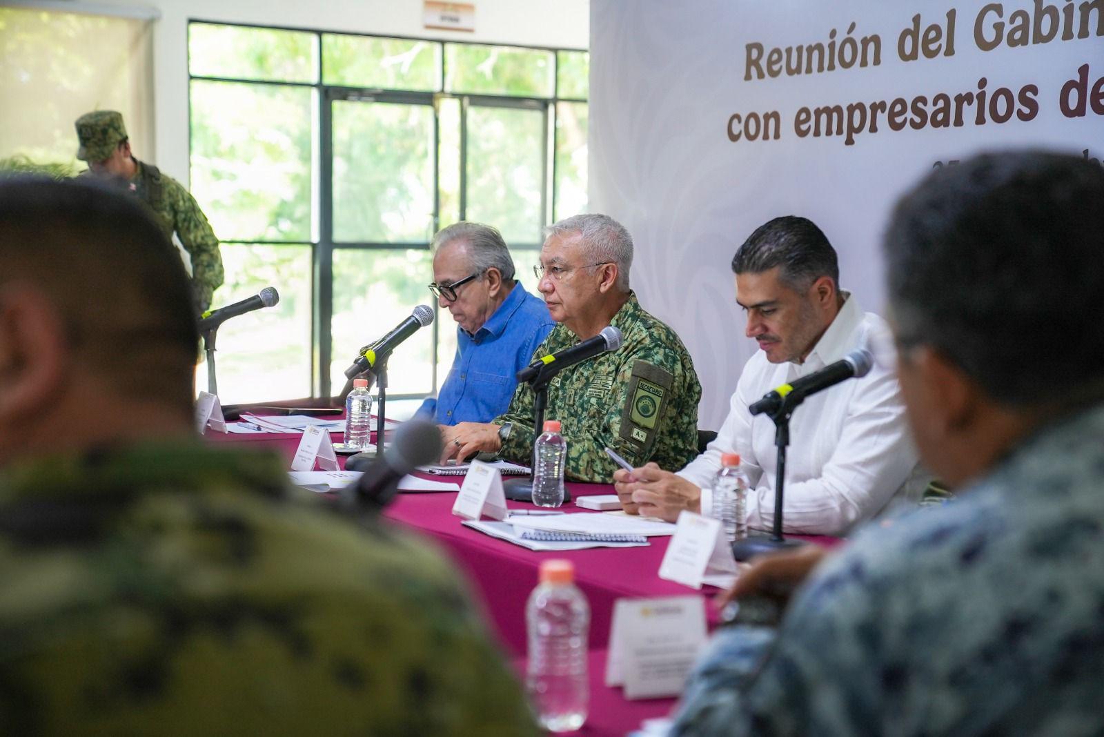 $!Acuerdan en reunión del Gabinete de Seguridad federal incrementar presencia de elementos de la Defensa en Mazatlán