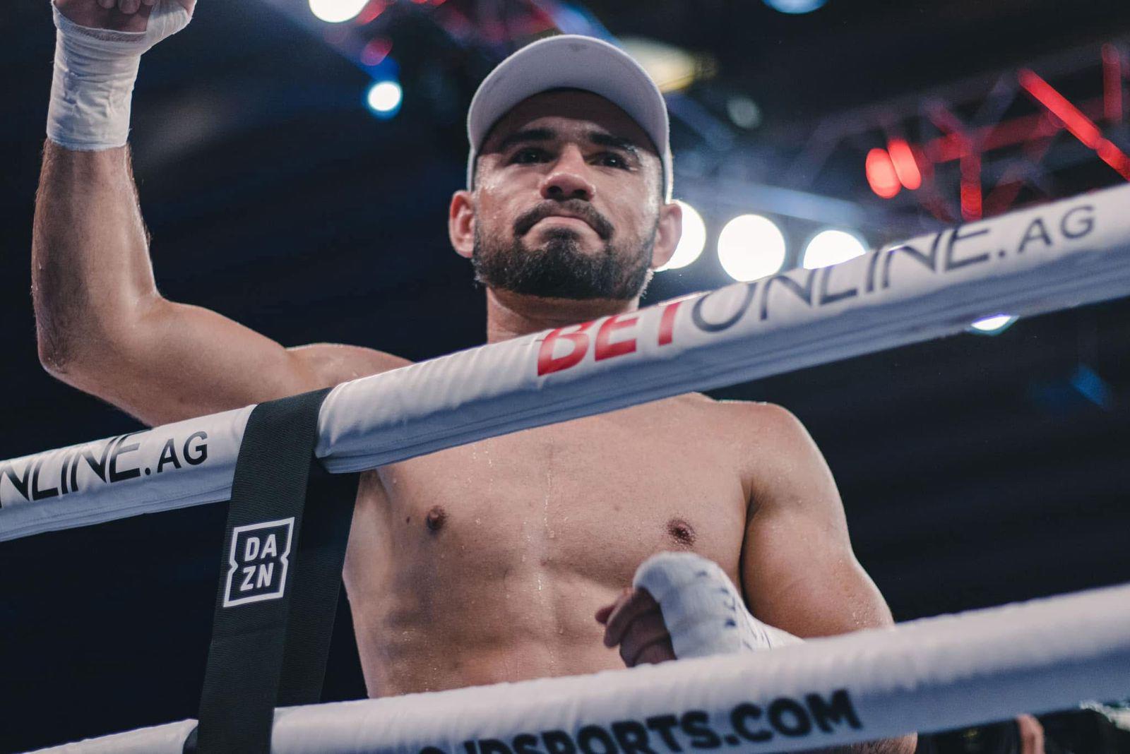 $!Los Mochis se convierte en epicentro del boxeo internacional con la defensa mundial de ‘Sugar’ Núñez